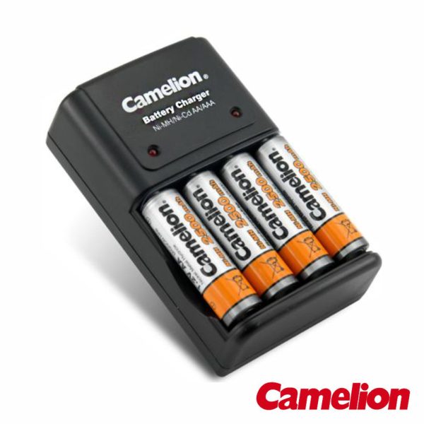 Carregador Universal AA/AAA c/ 4 pilhas AA 2500mAh CAMELION - (BC-1010B)